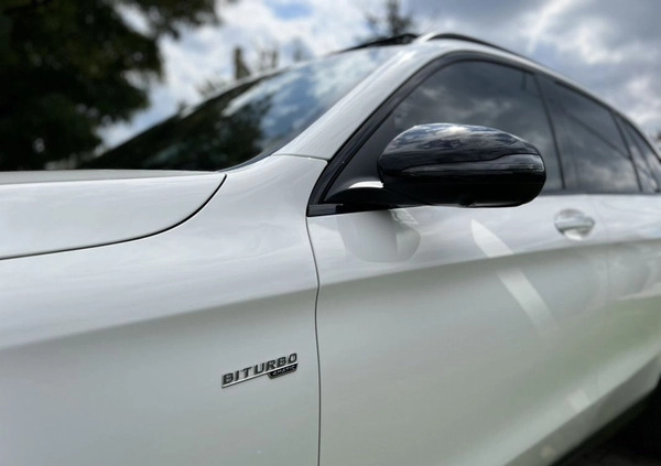 Mercedes-Benz GLC cena 268000 przebieg: 5800, rok produkcji 2022 z Kalisz małe 704